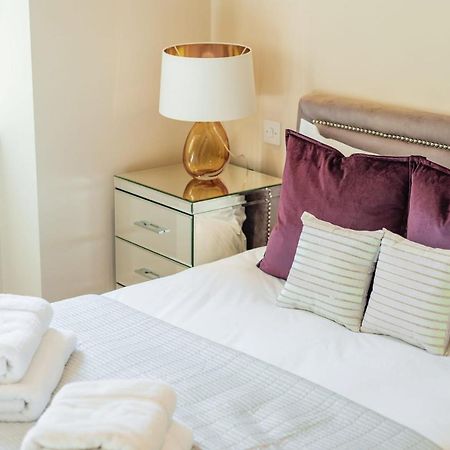 Stunning 3-Bedroom In The Heart Of London With Parking-Hosted By Sweetstay Ngoại thất bức ảnh